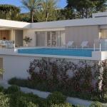 Stunning view of Villa Aqua with its infinity pool overlooking the Mediterranean Sea in Cumbre del Sol, Benitachell.