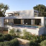 Luxurious villa with infinity pool overlooking the Mediterranean Sea