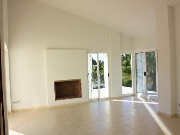 Alenda Golf Large Frontline Villa