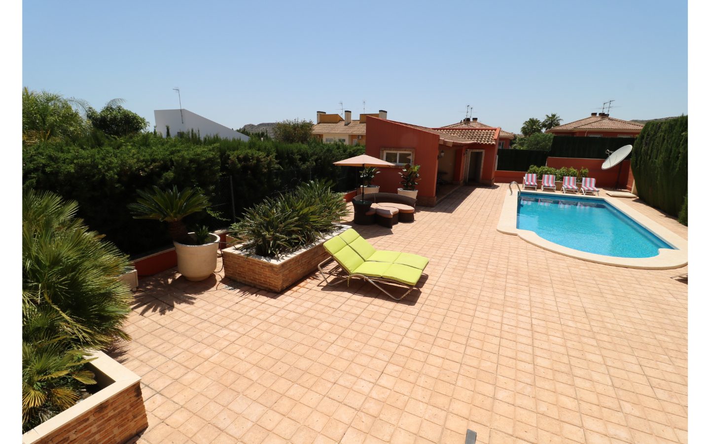 Alenda Golf frontline villa