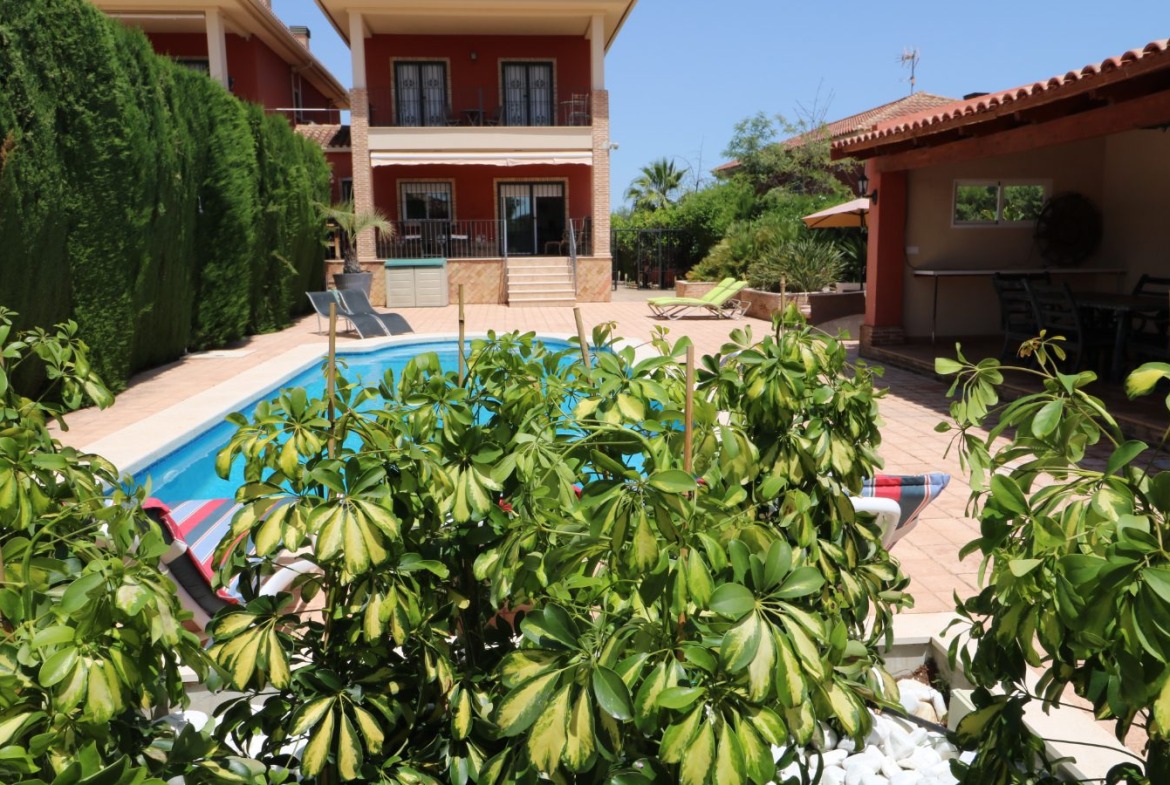 Alenda Golf frontline villa