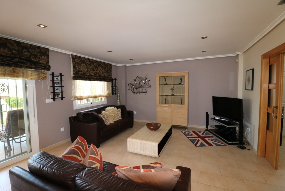 Alenda Golf frontline villa